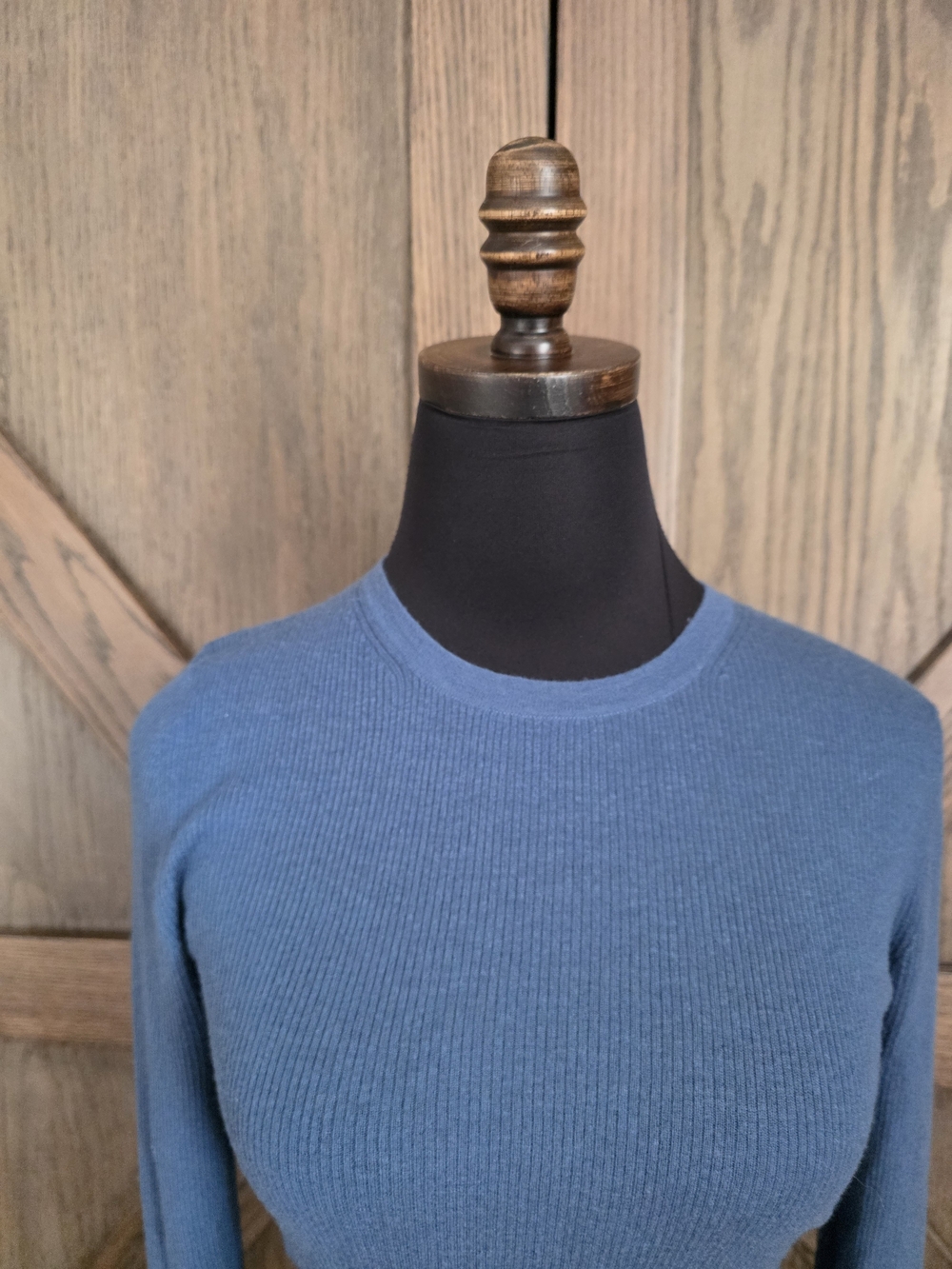 Michael Kors Collection Cashmere Blue Ribbed Crewneck Slim Sweater - Picture 2 of 5